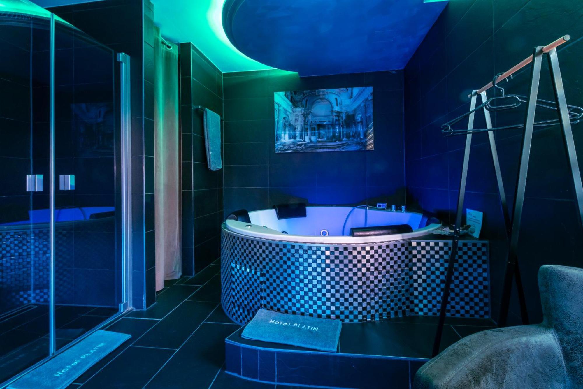 Hotel Platin Regensburg Bagian luar foto
